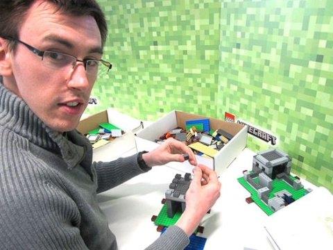 LEGO Minecraft Minifigure Size Sets