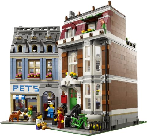 LEGO SEALED 10218 Creator Pet Shop City Modular House Grocery Store Apartment 