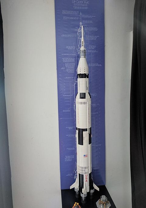 100% rating seller Acrylic Display Case for LEGO NASA Apollo Saturn V 21309 