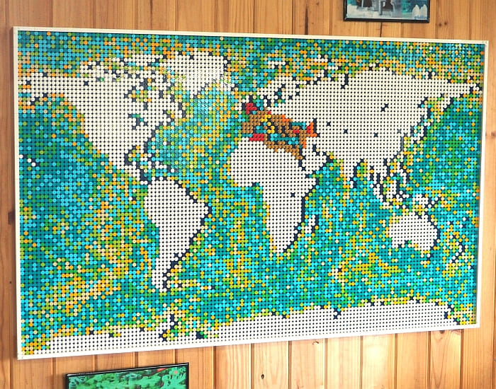 LEGO World Map Customization 4