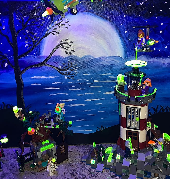 LEGO Halloween Village 8