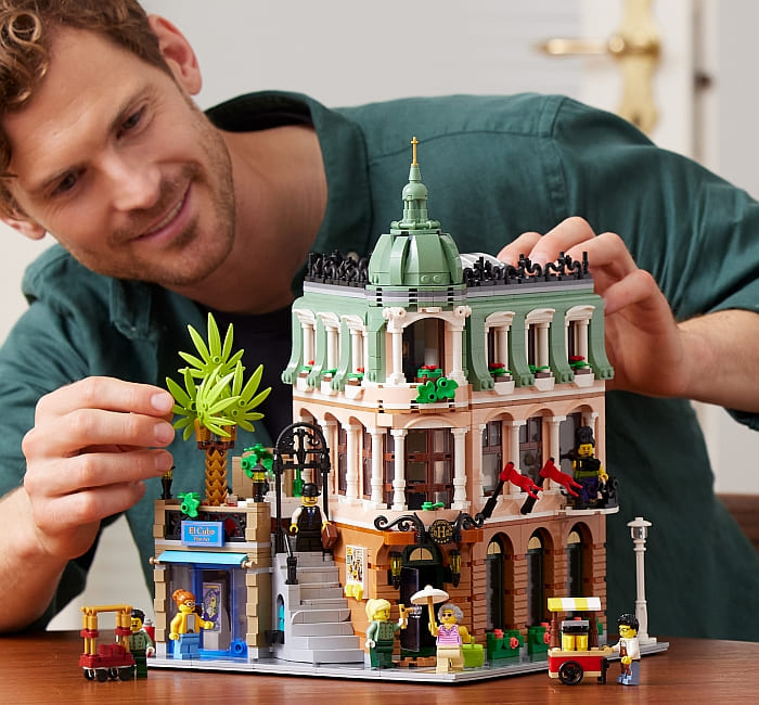 10297 LEGO Modular Building 15