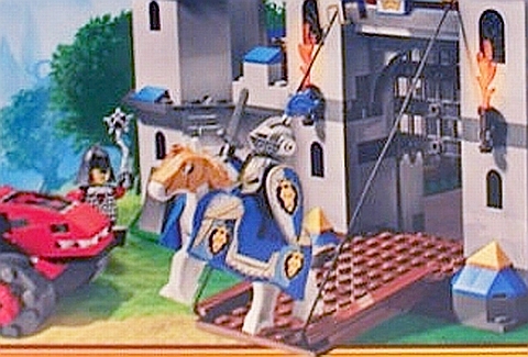 2013 LEGO Castle Knight and Horse