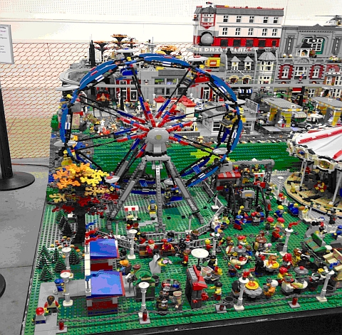 LEGO LUG Expo - Ferris Wheel