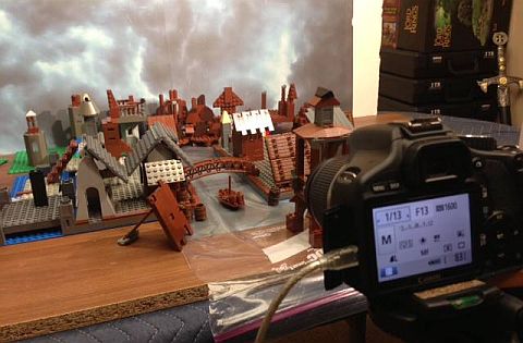 LEGO The Hobbit - The Desolation of Smaug Behind the Scenes