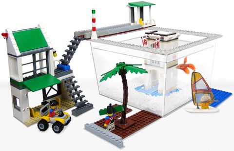 LEGO Fish-Tank Fishspace