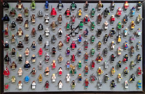 LEGO Minifigure Display Details