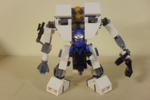 LEGO Mech Tutorial - Adding Armor