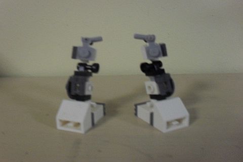 LEGO Mech Tutorial - Building the Legs
