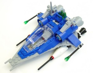 Build a small LEGO Classic Spaceship