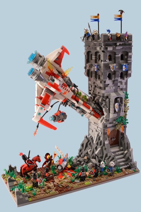 LEGo Spaceship Castle by Paddy BrickSplitter