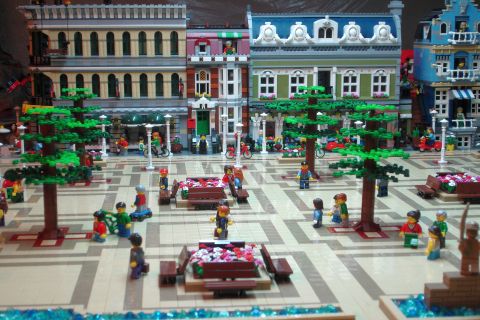 LEGO Modular Expanded Buildings 2