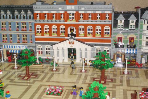 LEGO Modular Expanded Buildings