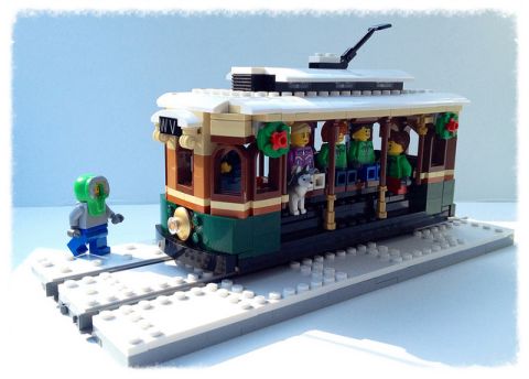 LEGo Winter Village Tram by Miro 3
