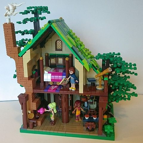 LEGO Elves Starlight Inn by Etzel87 Interior