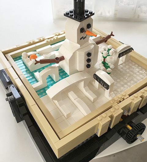 LEGO Ideas Maze Winter Maze