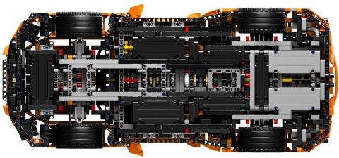 #42056 LEGO Technic Porsche Below