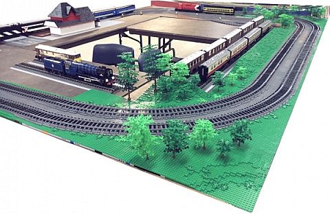 Dødelig Woods Dwelling LEGO Train Layout & Landscape Standards
