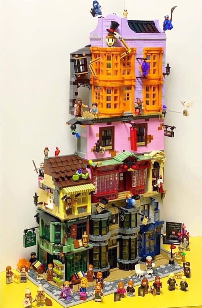 REVIEW LEGO Harry Potter 75978 Diagon Alley - HelloBricks