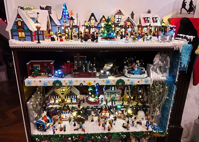 Lego Winter Village Dioramas Display, Good Lego Display Shelves 2021