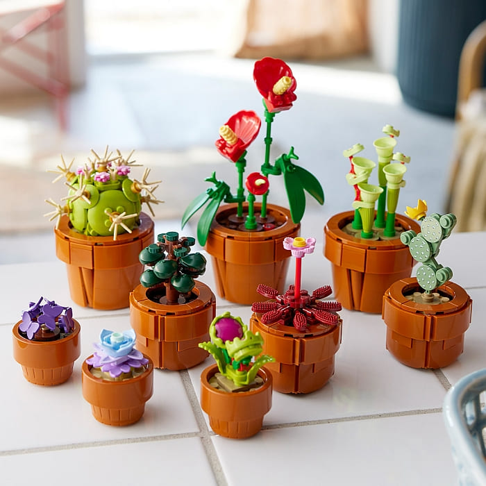 LEGO Botanical Tiny Plants Available for Pre-Order